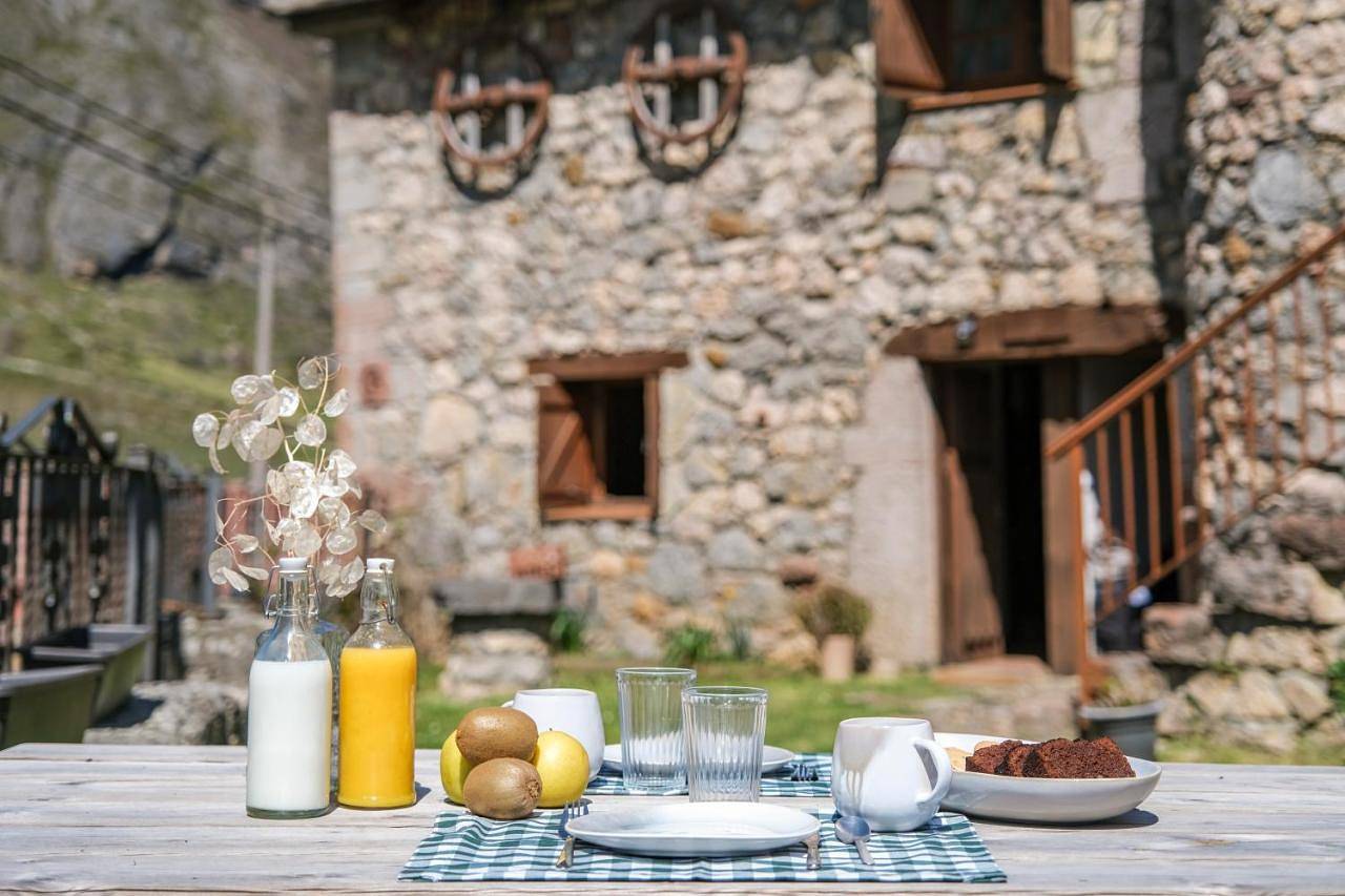 Apartamento entero, Apartamentos Rurales La Laguna Somiedo in Valle de Lago, Somiedo