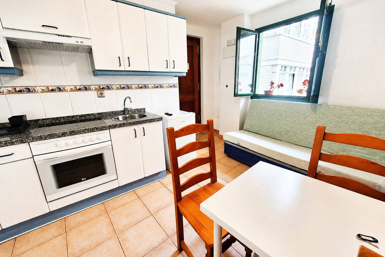 Apartamento entero, 306A1 Ancla - Aptos Rosa de los Vientos in Cudillero, Costa Verde