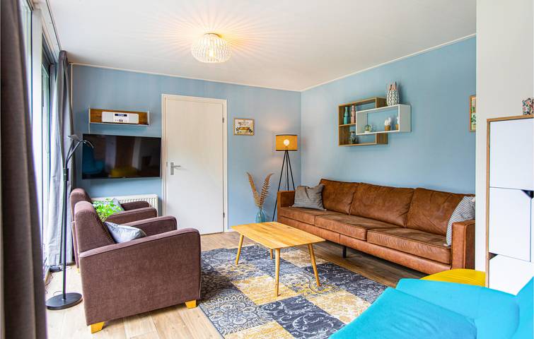 Bungalow für 6 Personen, mit Garten und Ausblick sowie Sauna und Terrasse in Friesland - 4