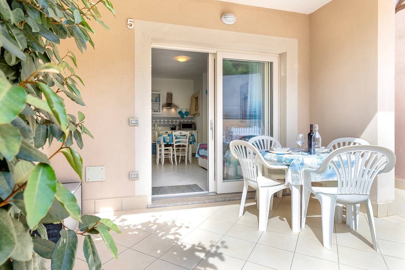 Ferienhaus 'Romantica Casa Al Mare' mit Gemeinschaftspool, Wi-Fi und Klimaanlage in Viddalba, Sassari Provinz