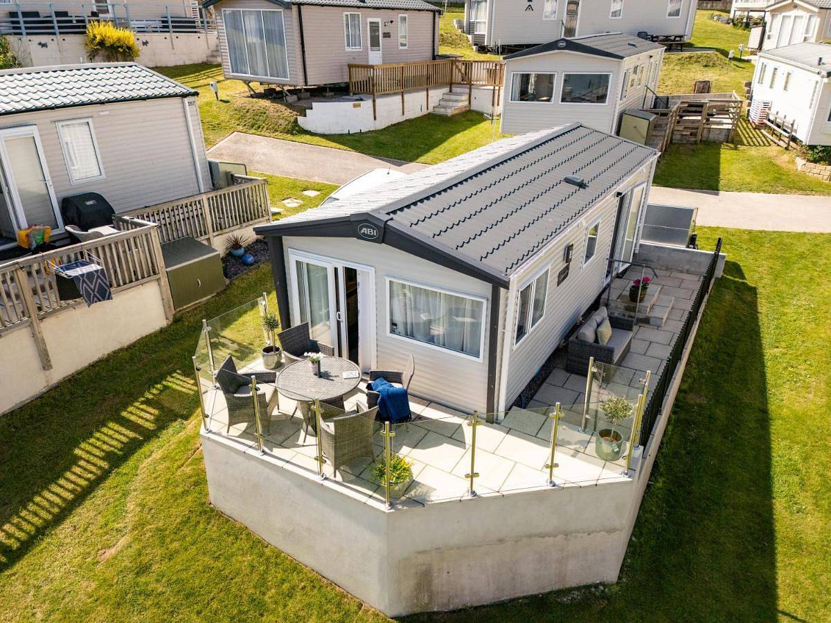 Entire apartment, Two-Bedroom Apartment in Beer (Devon), Devon