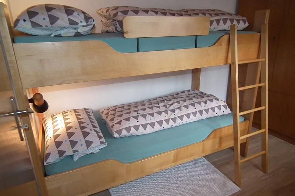 Ganze Wohnung, Vey'ne Ferienwohnung - Vey'nes Ferienhaus & Vey'ne Ferienwohnung in Ehrenberg, Rhön-Hessen