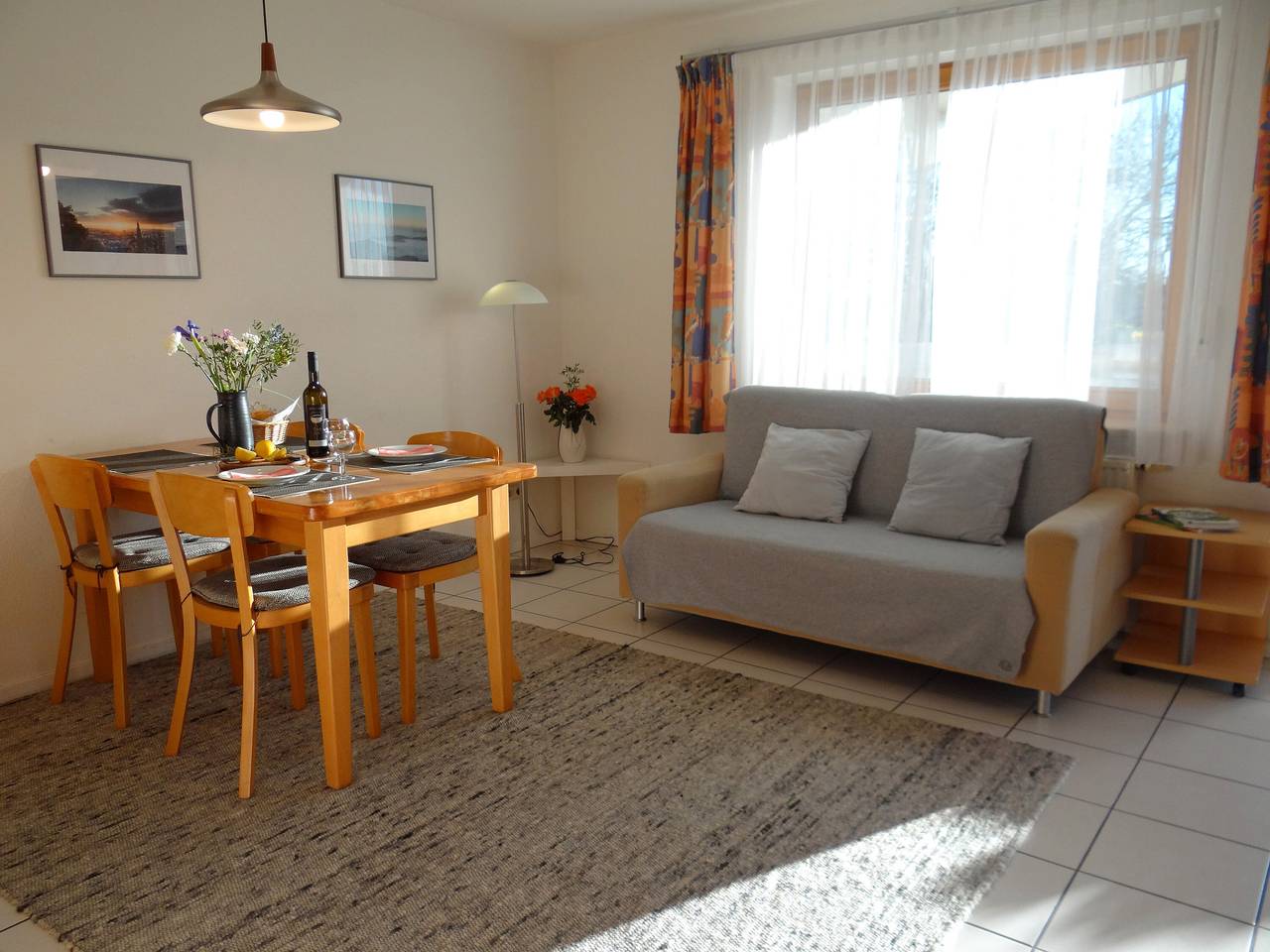 Entire apartment, Holiday Apartment '2, 55 sqm' with Mountain View, Wi-Fi and Air Conditioning in Waltershofen, Freiburg