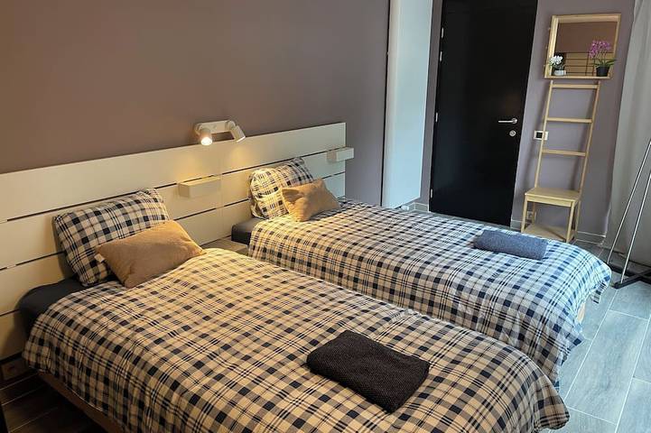 Location de vacances pour 15 personnes, avec jardin ainsi que balcon et jacuzzi, animaux acceptés dans Bierges - 4