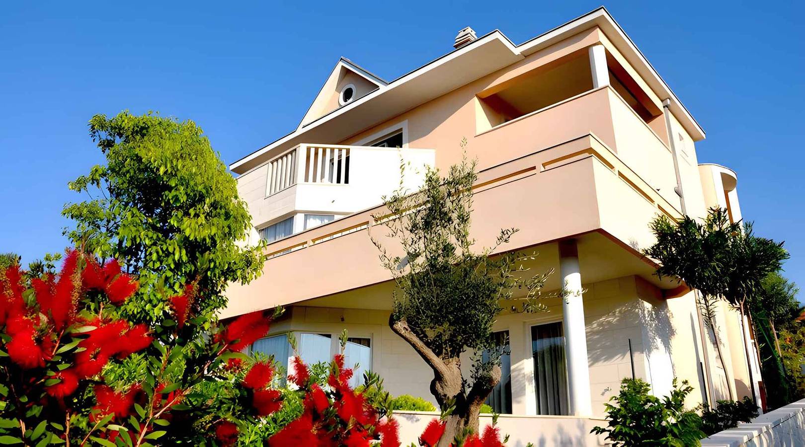 Ganze Ferienwohnung, Ferienwohnung mit Meerblick, Klimaanlage und Pool  in Supetar, Brac