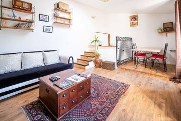 Gîte pour 4 personnes, avec jacuzzi à Pontoise