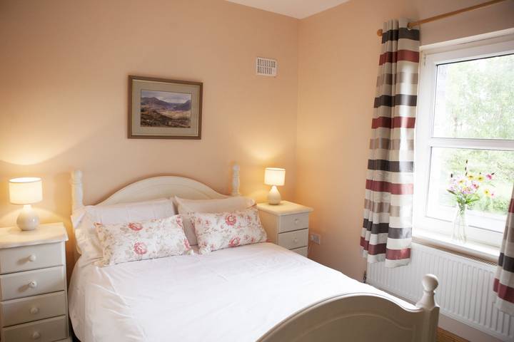 Ferienhaus für 8 Personen, mit Terrasse und Seeblick sowie Garten, mit Haustier in Irland - 3