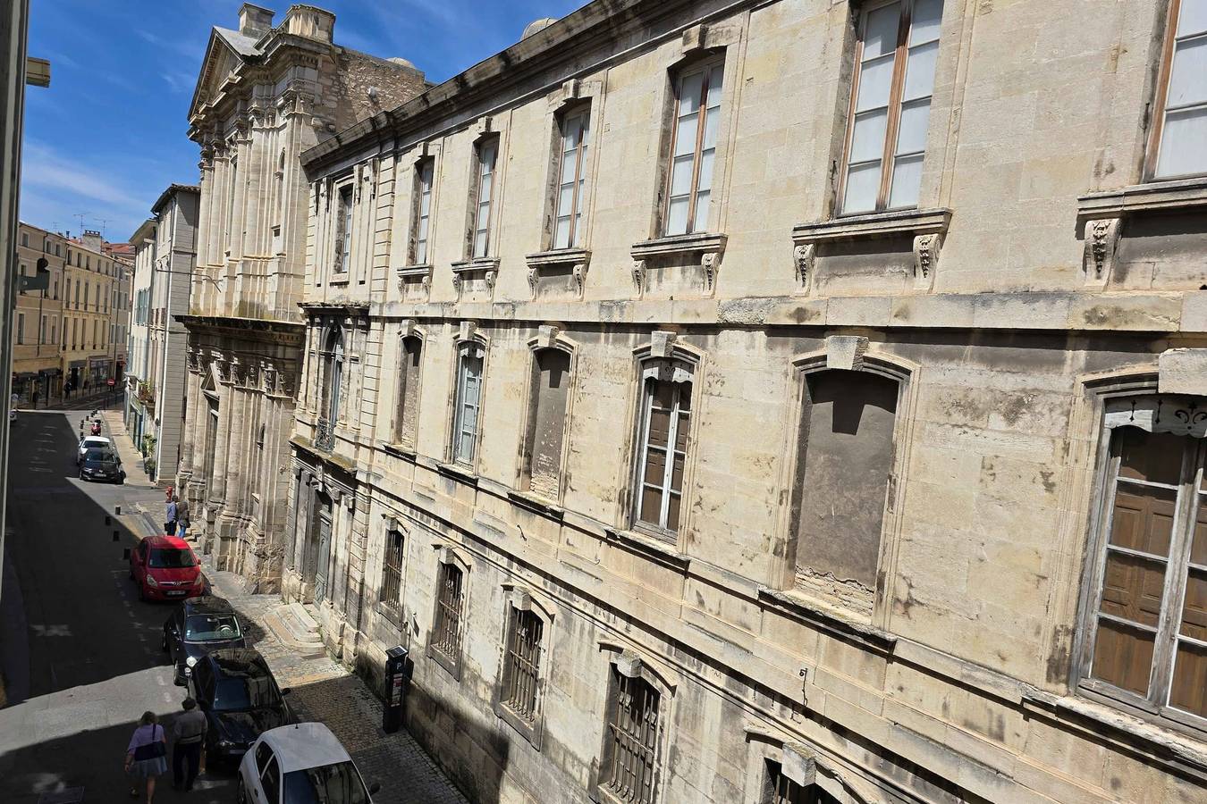 Entire studio, Charming studio in the crest in Nîmes, Nimes region