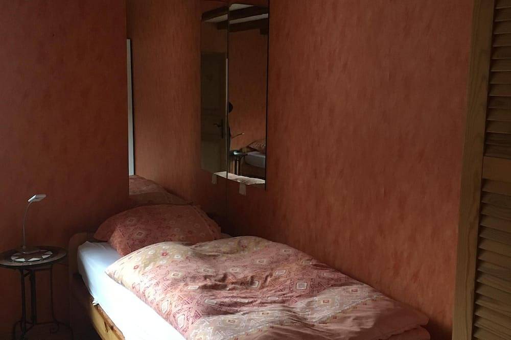 Ganze Wohnung, Vacation apartment Rumpf **** for 4 people, 165sqm in Volkmarsen, Waldecker Land