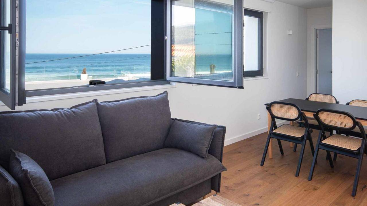 Apartamento entero, Ag Casa Arnados,1ª linea de playa Razo con jardín in Praia de Razo (Carballo), Carballo