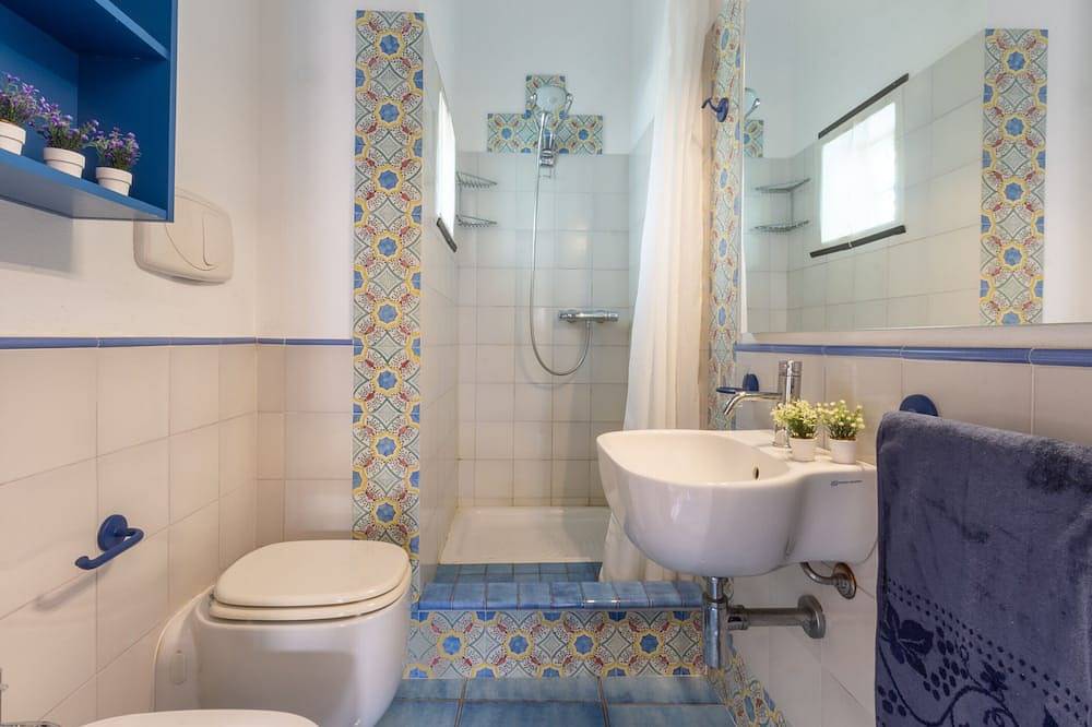 Mediterranean dream a few km from Pula, villa 200 m from the sea in Porto Columbu, Sarroch