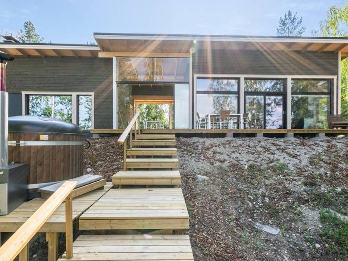 Dom dla 10 osób, z Sauna i Widok na jezioro w Finlandia