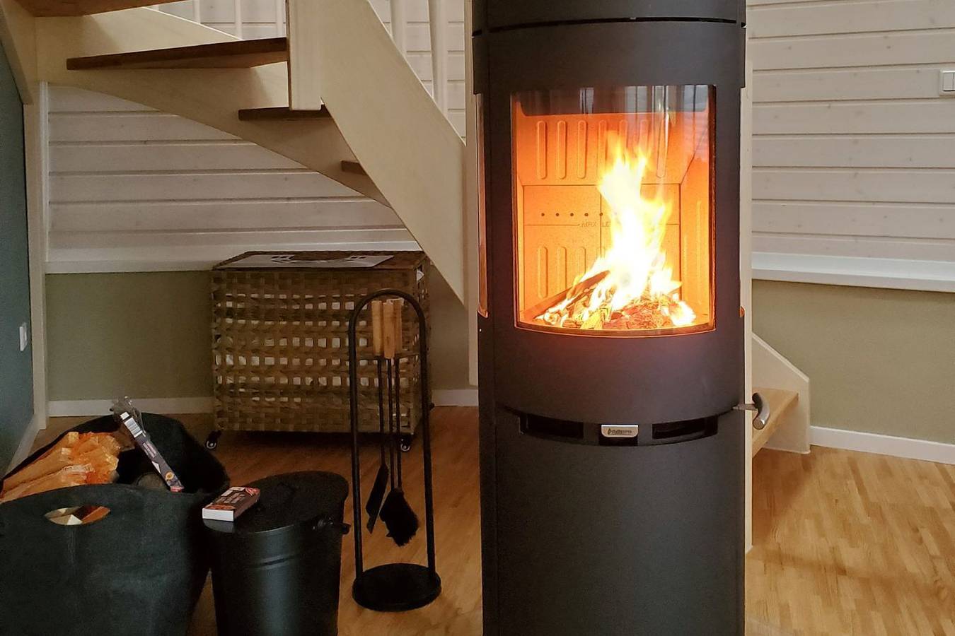 Kugelhaus Südkugel am Tollensesee – Exklusives Ferienhaus für 2-4 Gäste in Tollensesee, Penzlin