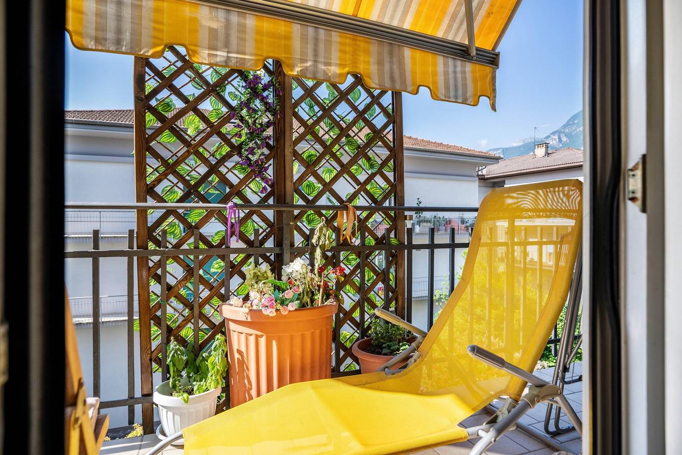 Appartamento intero, Appartamento 'Re 1' con balcone, Wi-Fi e aria condizionata in Trento, Trentino