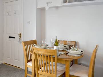 Holiday Home for 3 People in Gatehouse of Fleet, Dumfries and Galloway, Photo 3