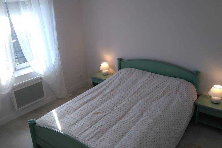 Location de vacances pour 10 personnes, avec terrasse et jardin à Saint-Martin-des-Champs (Avranches) - 2