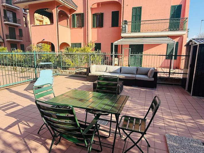 Apartamento de vacaciones para 4 personas, con jardín y terraza - 1