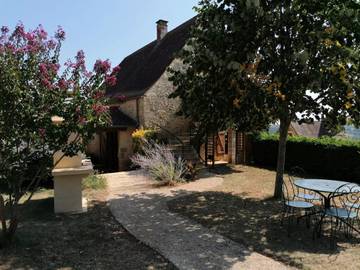 Cottage pour 4 personnes, avec piscine et jardin à Daglan