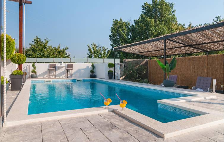 Ferienhaus für 5 Personen, mit Terrasse in Kroatien - 4