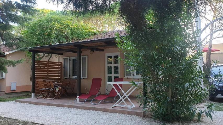 Camping für 5 Personen, mit Garten, mit Haustier in Medulin - 2