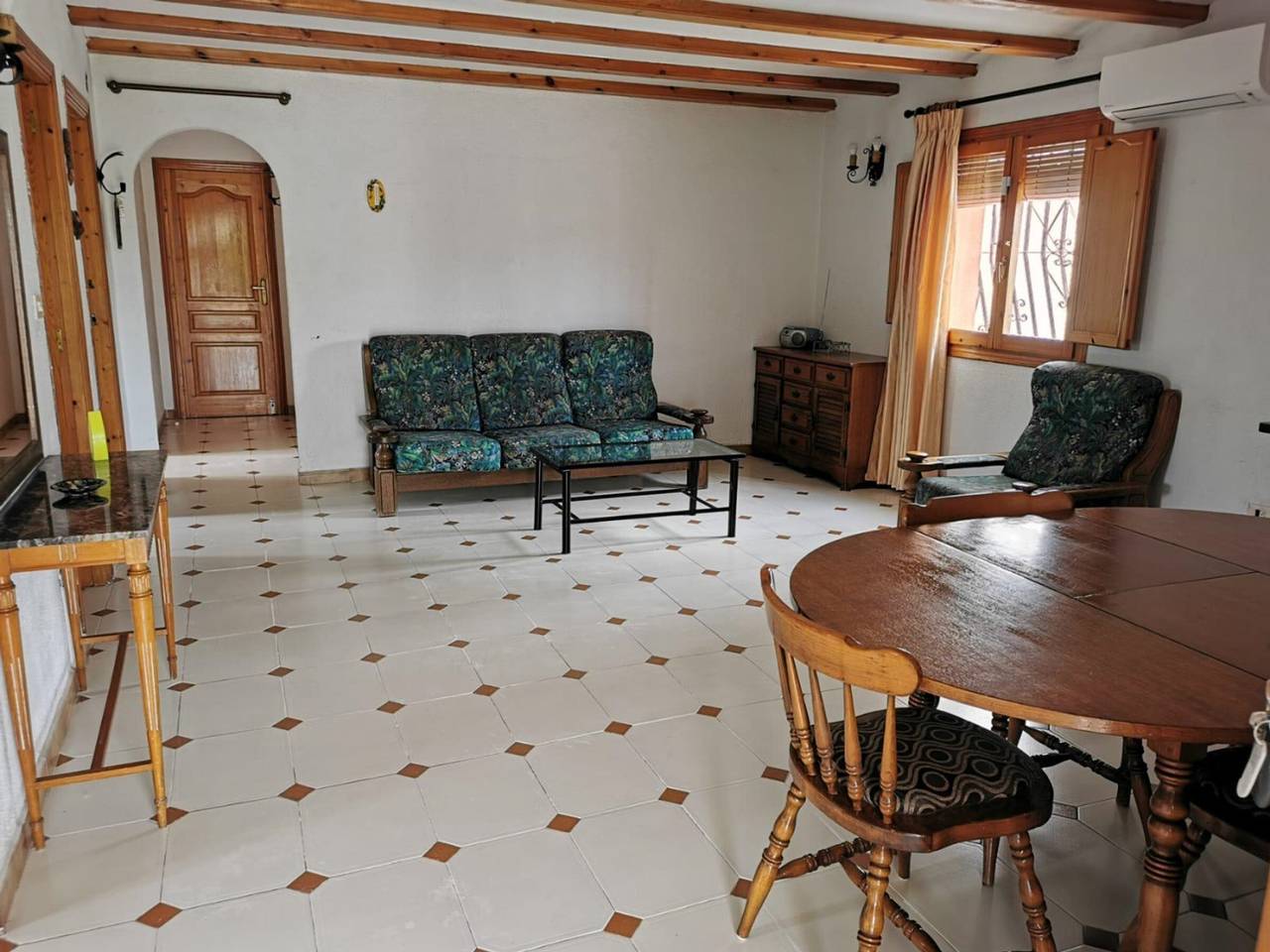 Geräumige Villa mit privatem Pool und Wlan in Oliva in Oliva, Costa Blanca