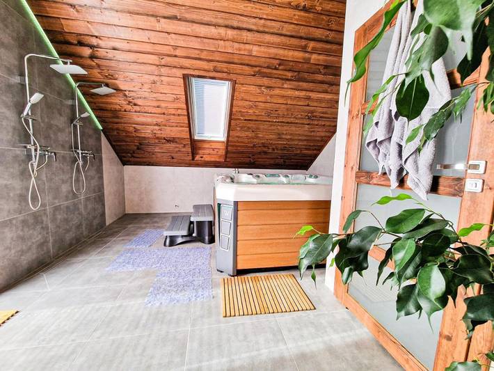 Ośrodek wypoczynkowy dla 2 osób, z Jacuzzi i Taras oraz Ogród na Małopolska