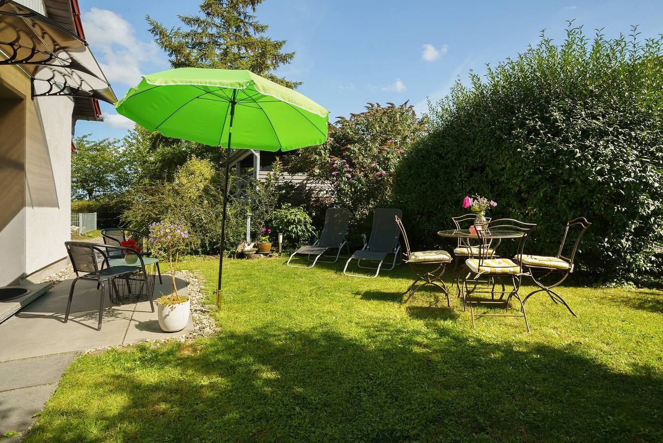 Entire apartment, Apartment 'Sonnenblick' with Private Terrace, Private Garden and Wi-Fi in Putbus, Bergen auf Rügen and Surroundings