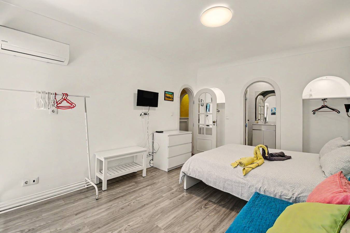 Ολόκληρο το διαμέρισμα, ‘Cantinho Lisboa Florista’ Apartment with Wi-Fi and Air Conditioning in Misericórdia, Λισαβόνα