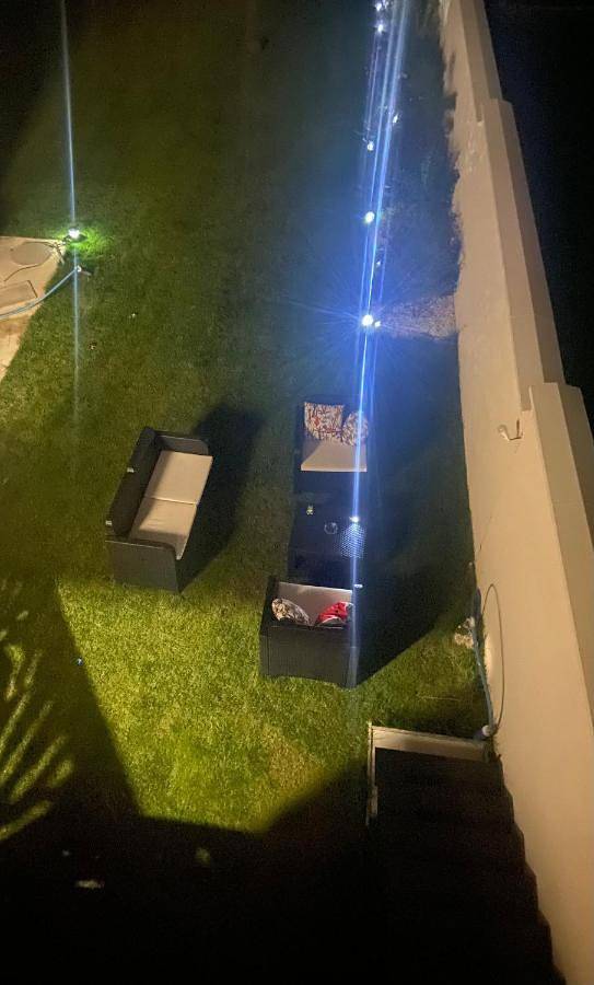 Appartement entier, Grand T1 Moderne Jardin près de Cdg in Le Thillay, Val-d'Oise