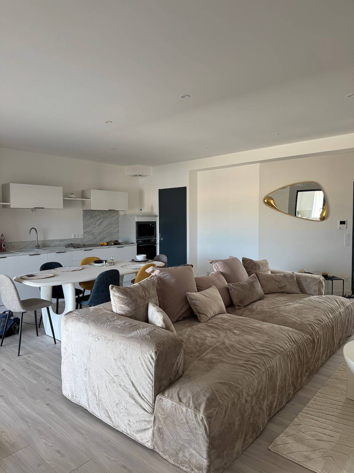 Maison de Vacances 'Face À La Mer 2' avec Terrasse Privée et Climatisation in Port-la-Nouvelle, Côte méditerranéenne (France)