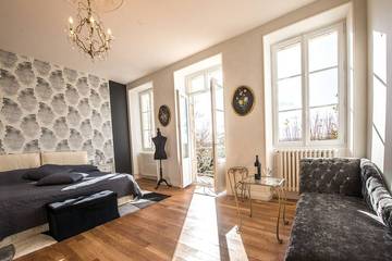 Château pour 12 Personnes dans Sainte-Eulalie, Région de Bordeaux, Photo 1