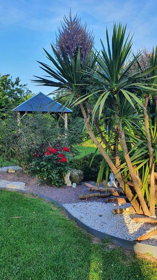 Chambre d’hôte pour 2 personnes, avec jardin ainsi que vue et terrasse à Le Molay-Littry