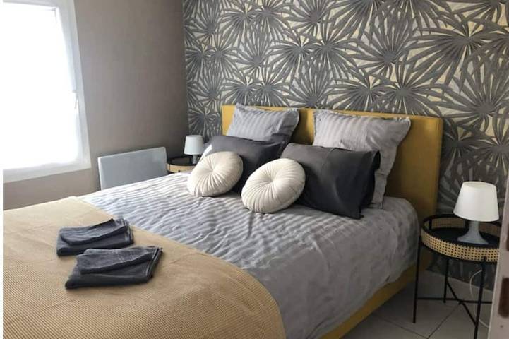 Location de vacances pour 6 personnes, avec terrasse et jardin à Montségur-sur-Lauzon - 2