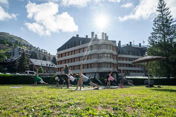 Hôtel pour 2 personnes, avec sauna et jardin ainsi que piscine et jacuzzi