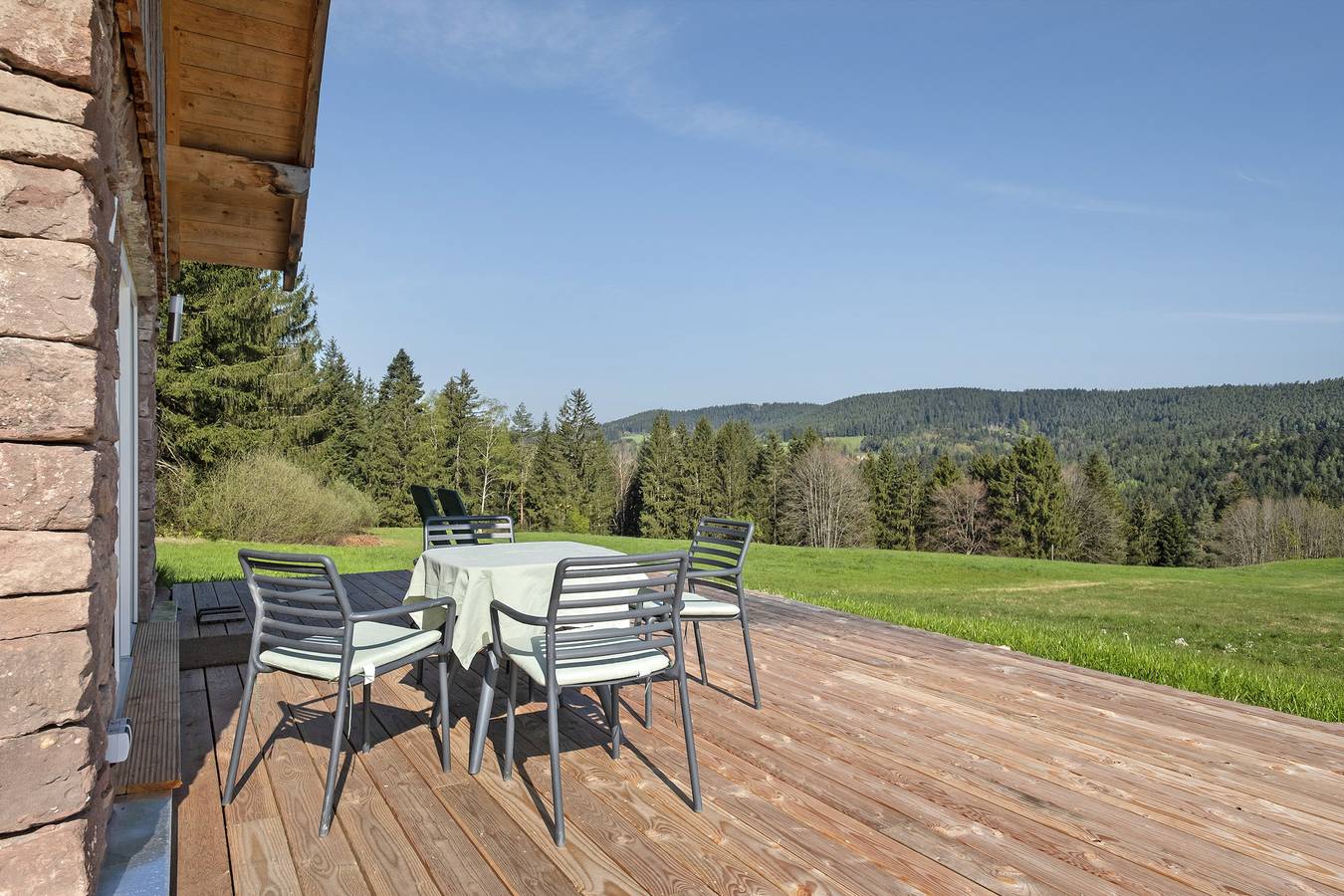 Vakantiehuis 'Backhaus' met bergzicht, privéterras en privétuin in Lauterbach (Black Forest), Central Black Forest