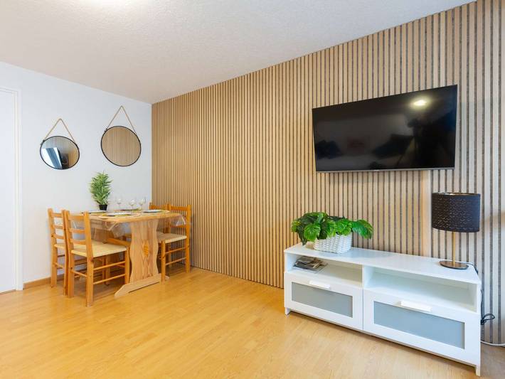 Gîte pour 4 personnes dans Office De Tourisme De Saint Laurent Soulan - 3