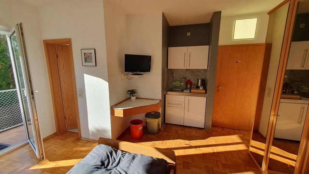 Ganze Ferienwohnung, Ferienwohnung für 2 Personen (25 m²) in Zwingenberg in Zwingenberg, Bergstraße