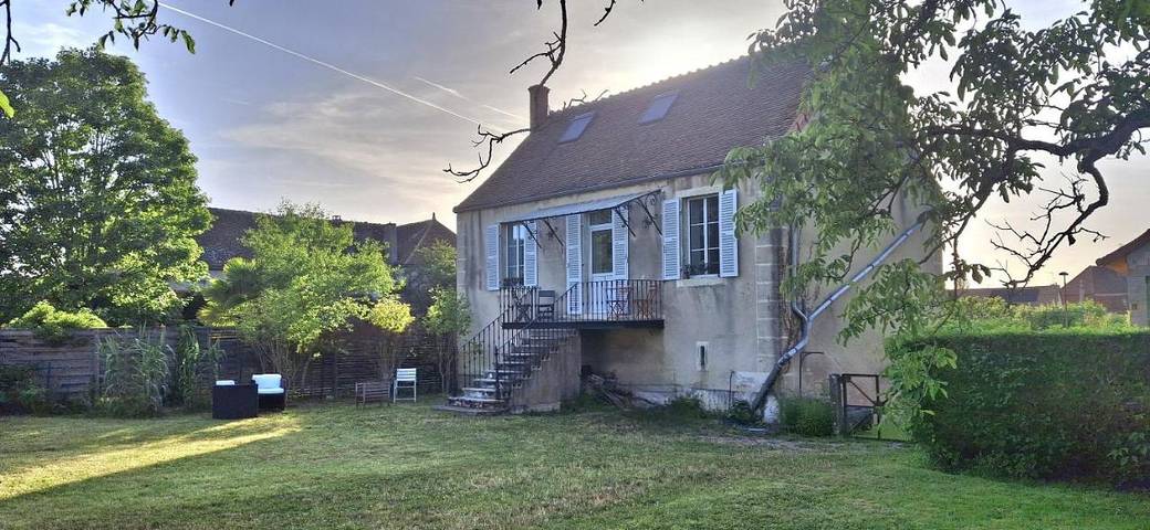 Location de vacances pour 4 personnes, avec Terrasse et Jardin à Demigny