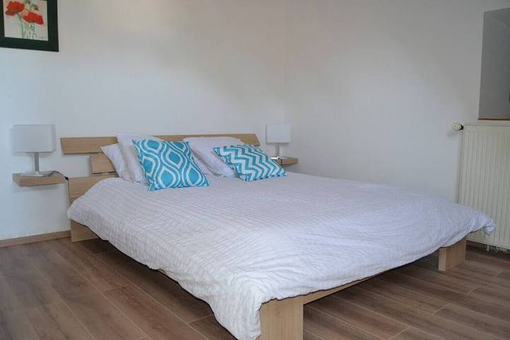 Gîte pour 8 personnes, avec jardin et jacuzzi à Montbéliard - 2