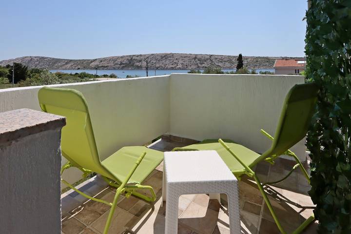 Ferienwohnung für 3 Personen, mit Balkon/Terrasse, mit Haustier auf Rab