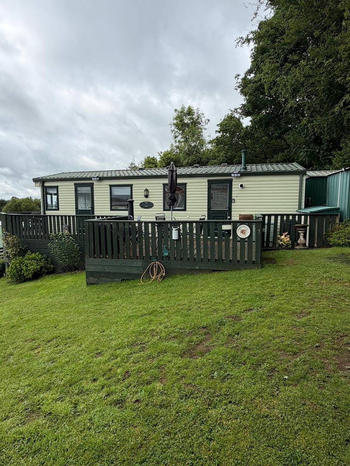 Family & Dog Friendly 2-Bed Caravan, Sleeps 6 in Dumfries und Galloway