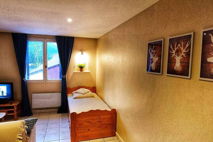 Ganze Wohnung, Grand Studio 3 Personnes Idéalement Placé in Barcelonnette, Espace Lumière