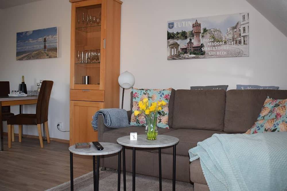 Ganze Wohnung, Sommerkoje - Ferienwohnung, Dachterrasse, Dusche, Wc in Eutin, Ostholstein