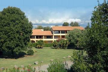 Hôtel pour 8 personnes, avec jardin à Ghisonaccia