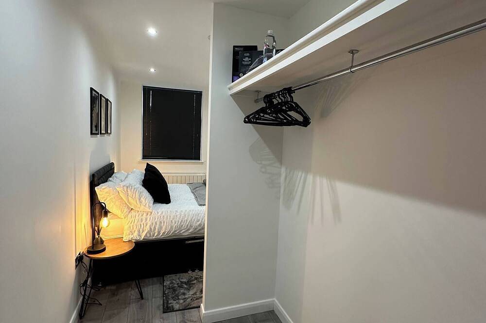 Entire apartment, Luxury 1-Bedroom Cozy Apartment in Leicester City Centre in Leicester, Heart of England