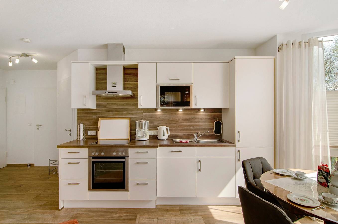 Ganze Wohnung, Ferienwohnung Maren-marie" mit privater Terrasse, privatem Garten und Wlan in Greetsiel, Krummhörn