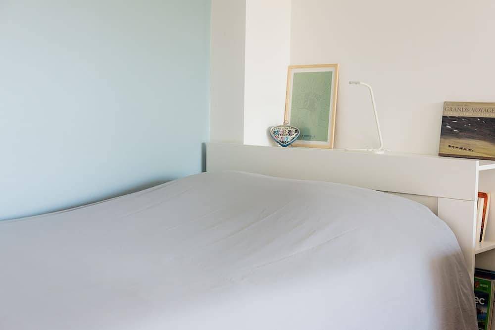Appartement entier, Appartement de bord de mer calme et confort - Parking privé in La Rochelle, Région de La Rochelle