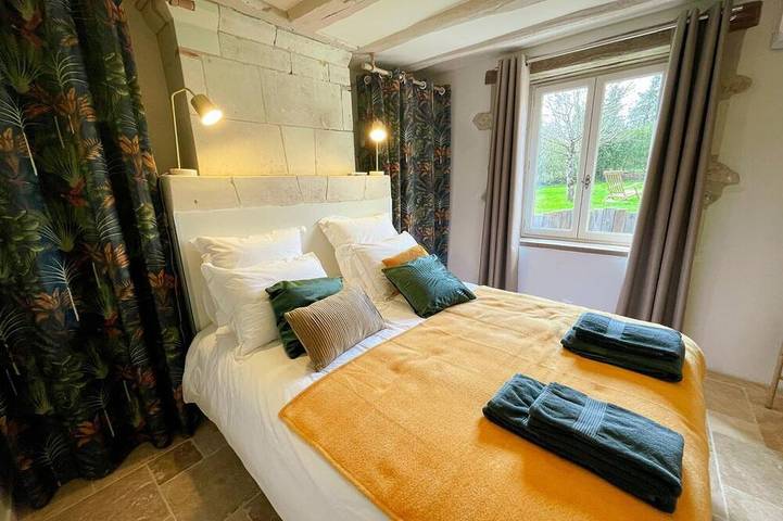 Gîte pour 10 personnes, avec jardin et terrasse à Chédigny - 2