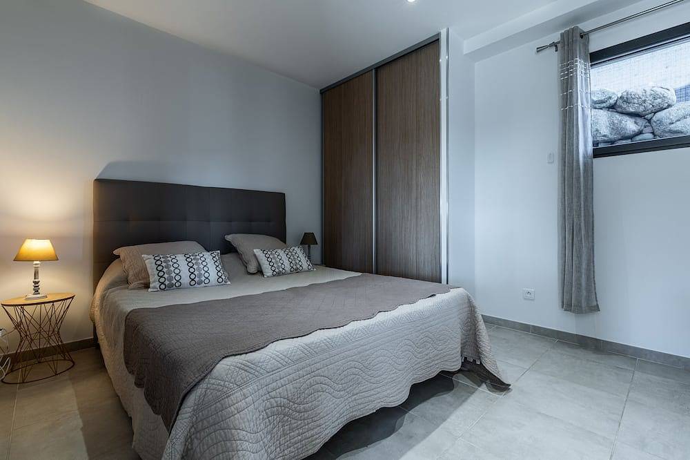 Villa 8 Personnes avec Piscine Privée in Afa, Région d'Ajaccio