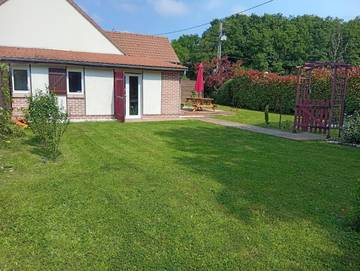 Gîte pour 4 personnes, avec jardin et vue à Chabris